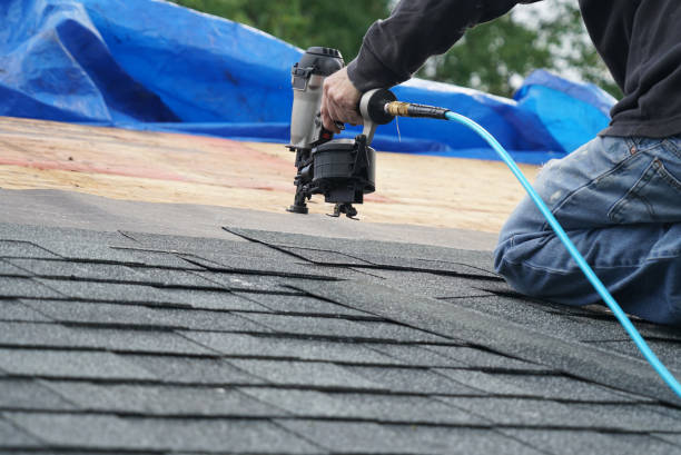 Asphalt Shingles Roofing in Montgomery, TX